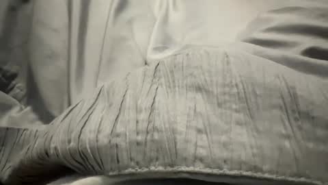 Snapshot of jbigblue chatting on December 15, 2024, 12:51 am jbigblue online show from December 15, 2024, 12:51 am