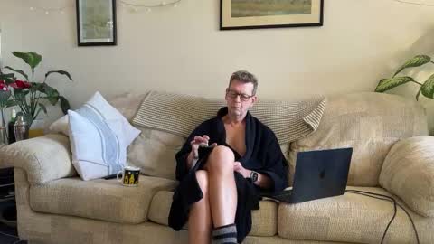 Jon online show from February 14, 2026, 11:18 am