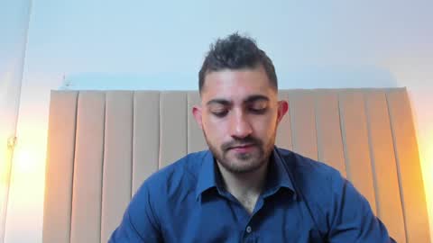 Snapshot of jcdq_ chatting on February 4, 2025, 12:44 pm all public online show from February 4, 2025, 12:44 pm