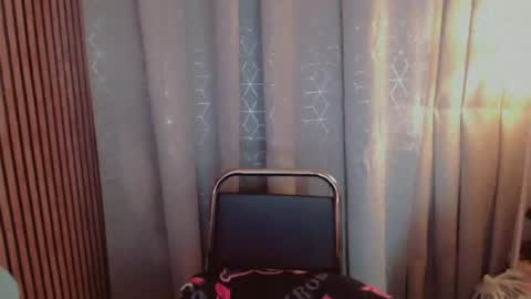 vivian online show from July 23, 2026, 1:58 am