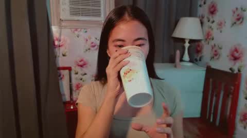 vivian online show from August 5, 2026, 2:03 am