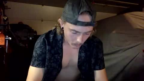 Snapshot of jdubba420 chatting on September 16, 2025, 8:48 am jdubba420 online show from September 16, 2025, 8:48 am