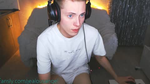 Angel online show from February 7, 2025, 3:30 pm