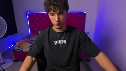 jean_burns online show from February 13, 2026, 8:38 pm