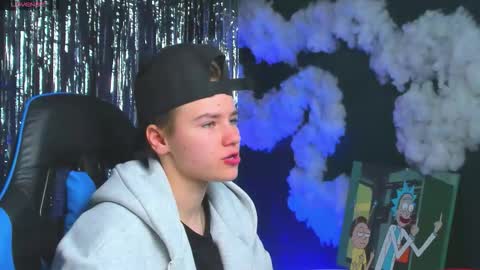 jean_wilsons online show from October 3, 2025, 11:18 am