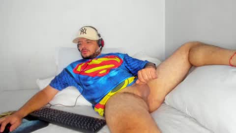 Snapshot of jeann_alex chatting on July 27, 2026, 1:40 pm Jean alex online show from July 27, 2026, 1:40 pm