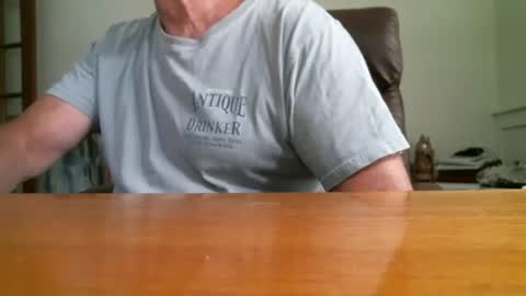 Snapshot of jeffbte315 chatting on July 1, 2026, 7:57 pm jeffbate online show from July 1, 2026, 7:57 pm
