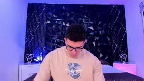 Jeff online show from November 15, 2025, 8:05 pm