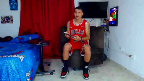 jeffer21_hot online show from May 18, 2026, 8:31 am
