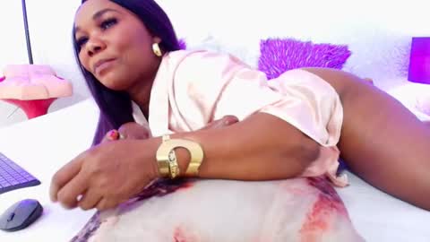 Jelany  online show from February 5, 2026, 8:35 pm