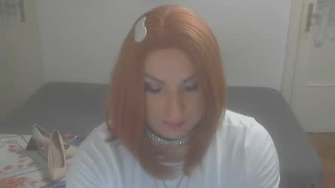 Snapshot of jellena87 chatting on September 12, 2025, 5:35 pm Jellena online show from September 12, 2025, 5:35 pm
