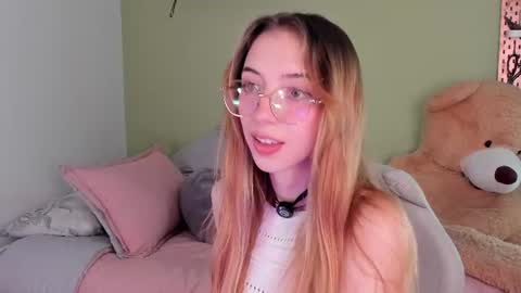Jelly  online show from July 8, 2026, 1:54 am