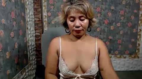 Snapshot of jemm36 chatting on December 21, 2024, 11:44 am Jem online show from December 21, 2024, 11:44 am