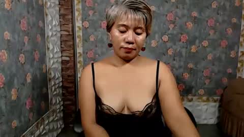 Snapshot of jemm36 chatting on January 9, 2025, 1:29 am Jem online show from January 9, 2025, 1:29 am