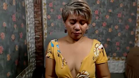 Snapshot of jemm36 chatting on January 22, 2025, 9:02 am Jem online show from January 22, 2025, 9:02 am