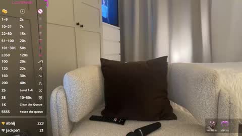 Jem online show from December 18, 2025, 1:06 pm