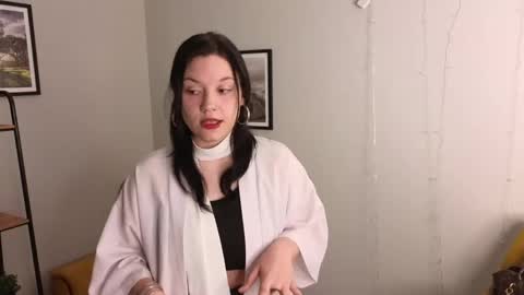 Snapshot of jen_gard chatting on May 29, 2026, 12:14 pm Miya online show from May 29, 2026, 12:14 pm