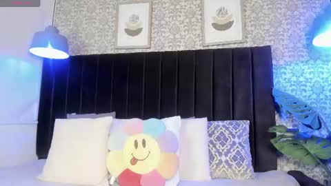 jen_rose_ online show from August 1, 2026, 7:46 pm