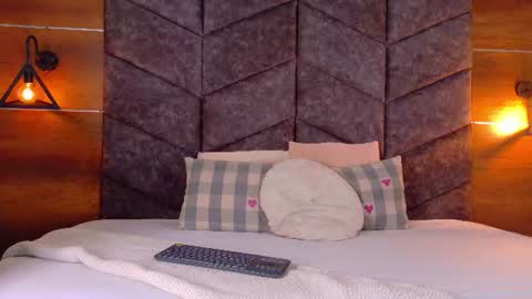 Snapshot of jenacooper__ chatting on July 15, 2026, 2:50 am Jena online show from July 15, 2026, 2:50 am