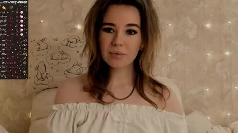 Snapshot of jeniferji chatting on March 16, 2026, 9:52 pm EvaSileZ online show from March 16, 2026, 9:52 pm