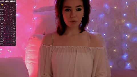 Snapshot of jeniferji chatting on April 4, 2026, 3:05 am EvaSileZ online show from April 4, 2026, 3:05 am