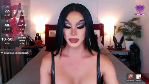Snapshot of jenifers_body chatting on April 23, 2026, 10:03 am Queen Jenifer online show from April 23, 2026, 10:03 am