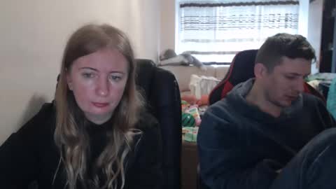 JenisAndPeter online show from October 24, 2025, 7:38 am