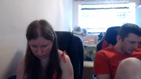 Snapshot of jenisandpeter chatting on July 13, 2026, 6:49 am JenisAndPeter online show from July 13, 2026, 6:49 am
