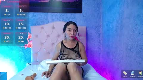 Valentina online show from December 30, 2024, 7:32 pm