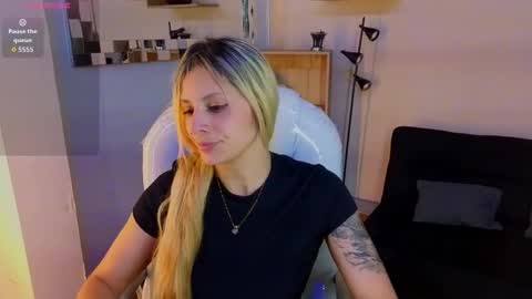 jennaa_cooper online show from February 11, 2026, 10:48 pm