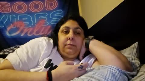 Snapshot of jennabrady chatting on December 15, 2024, 8:04 pm Dragon Queen. Be my Dragon -- and online show from December 15, 2024, 8:04 pm