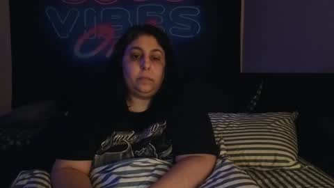 Snapshot of jennabrady chatting on September 19, 2025, 5:13 pm Dragon Queen. Be my Dragon -- and online show from September 19, 2025, 5:13 pm