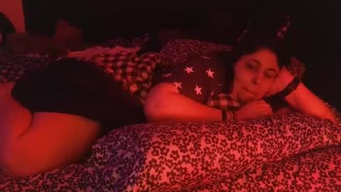 Snapshot of jennabrady chatting on October 24, 2025, 11:17 am Dragon Queen. Be my Dragon -- and online show from October 24, 2025, 11:17 am