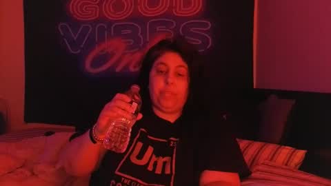 Snapshot of jennabrady chatting on November 6, 2025, 11:33 am Dragon Queen. Be my Dragon -- and online show from November 6, 2025, 11:33 am