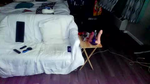 Jenna Cross online show from January 18, 2026, 1:31 am