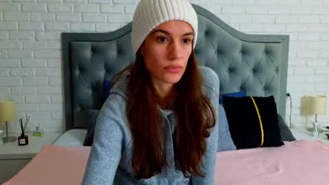 JennaMyers online show from February 7, 2025, 9:26 pm