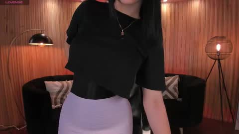 Jenna Olson  online show from February 18, 2026, 7:10 pm