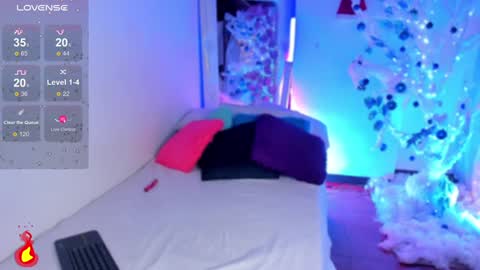 follow me in me  IG jenndy971 online show from December 20, 2024, 3:36 am