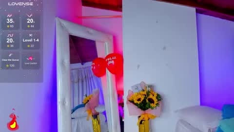 follow me in me  IG jenndy971 online show from February 15, 2025, 6:12 am