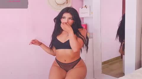 Snapshot of jenner_mills chatting on June 29, 2026, 8:09 pm Jenner online show from June 29, 2026, 8:09 pm