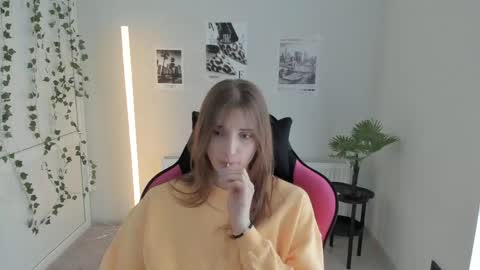 Karla online show from April 26, 2026, 12:25 pm