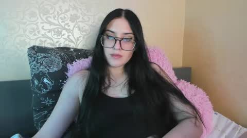Snapshot of jennifeeeer chatting on July 29, 2026, 9:46 pm Helen online show from July 29, 2026, 9:46 pm