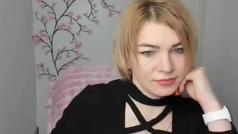 Jennifer online show from January 18, 2026, 6:39 am