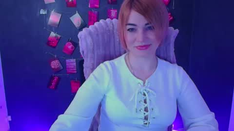 Snapshot of jennifer_cuttie chatting on April 20, 2026, 5:54 am Jennifer online show from April 20, 2026, 5:54 am