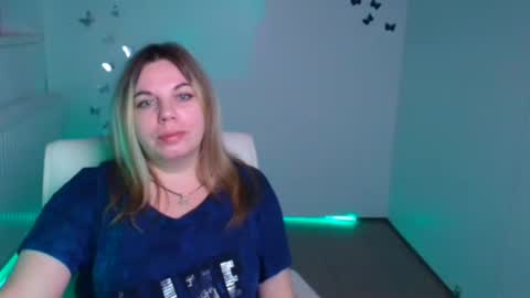 Jennifer online show from October 3, 2025, 6:27 pm