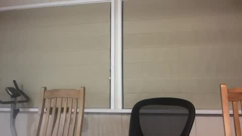 jennifer_robbie online show from July 15, 2026, 7:57 am