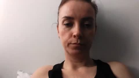 JenniferXSweet online show from June 15, 2026, 2:19 pm