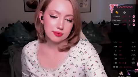 Jenny online show from November 22, 2025, 8:35 am