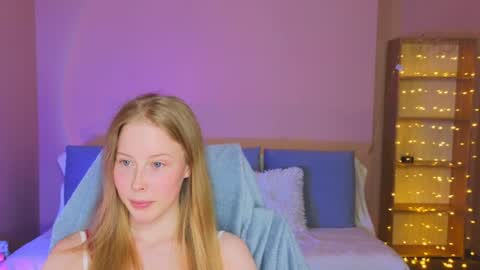 Snapshot of jenny_angelok chatting on July 2, 2026, 3:07 pm Next broadcast on December 05 subject to change online show from July 2, 2026, 3:07 pm