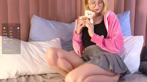Snapshot of jenny_bunny_ chatting on February 23, 2025, 4:28 am jenny_bunny_ online show from February 23, 2025, 4:28 am